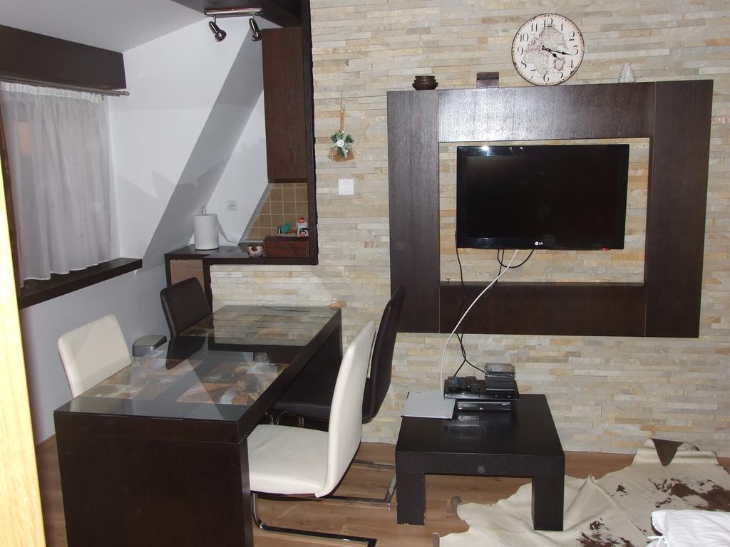 Apartment 204 Kopaonik Szoba fotó